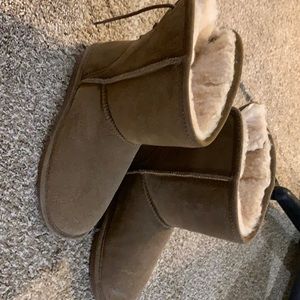 BearPaw boots